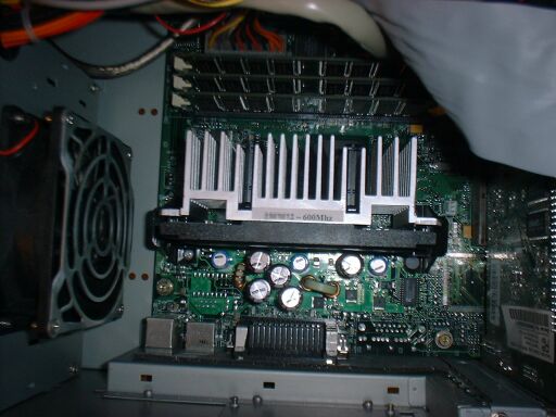 Slot1 PentiumIII 600E MHz